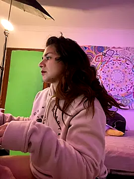 Snapshot of Amarantha_666 chatting on September 12, 2025, 10:09 pm Amarantha 666 online show from September 12, 2025, 10:09 pm