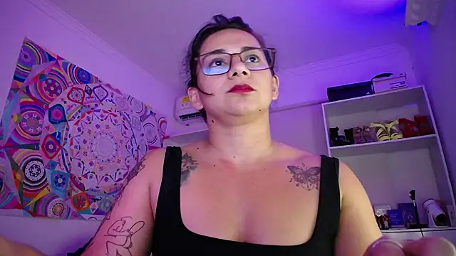 Snapshot of Amarantha_666 chatting on October 21, 2025, 11:26 pm Amarantha 666 online show from October 21, 2025, 11:26 pm