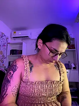 Snapshot of Amarantha_666 chatting on October 17, 2025, 11:56 am Amarantha 666 online show from October 17, 2025, 11:56 am