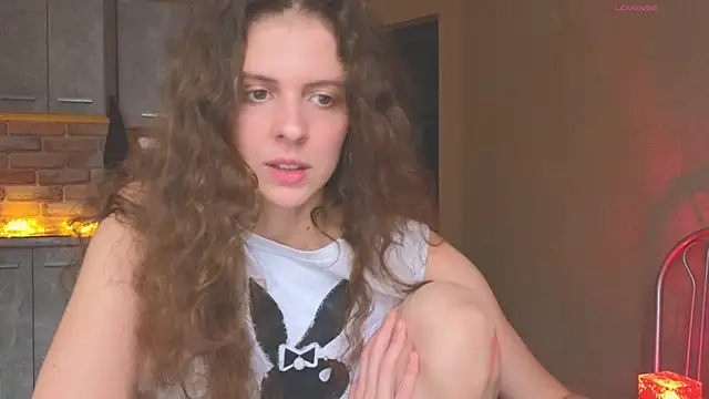 Sereta Finn online show from October 29, 2025, 10:25 am