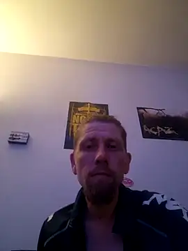 Snapshot of SID_MC_DRE chatting on October 1, 2025, 6:56 pm SID MC DRE online show from October 1, 2025, 6:56 pm