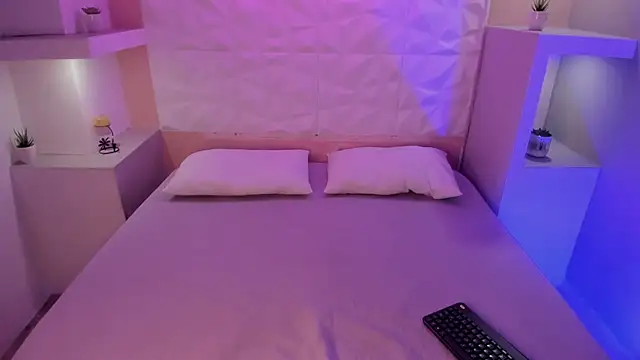 Snapshot of RenataEvans chatting on September 9, 2025, 4:16 pm RenataEvans online show from September 9, 2025, 4:16 pm