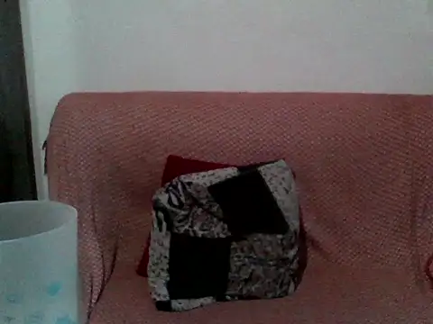 Snapshot of _mscassie chatting on October 4, 2025, 8:27 am mscassie online show from October 4, 2025, 8:27 am