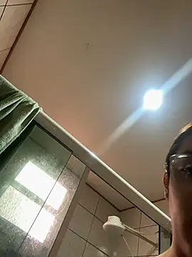 Snapshot of _mscassie chatting on November 4, 2025, 12:20 pm mscassie online show from November 4, 2025, 12:20 pm