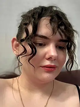 Snapshot of NikaMur chatting on November 21, 2025, 2:32 am NikaMur online show from November 21, 2025, 2:32 am