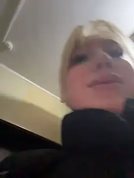 Snapshot of NikaMur chatting on November 24, 2025, 3:50 am NikaMur online show from November 24, 2025, 3:50 am