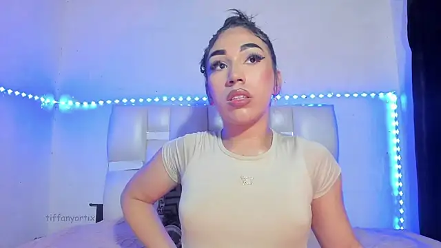 Anny jhonsonx online show from February 28, 2026, 5:40 am