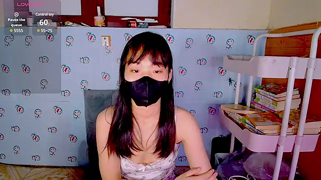   Saphia   online show from March 4, 2025, 12:39 am