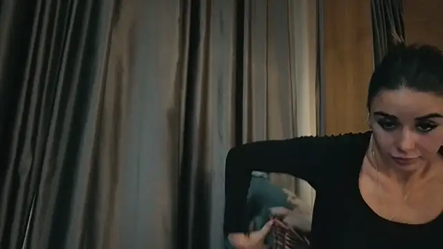 your bunnygirl online show from October 8, 2025, 6:41 pm