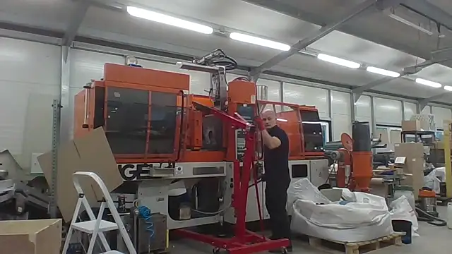 Boomerhun online show from April 11, 2026, 4:53 am