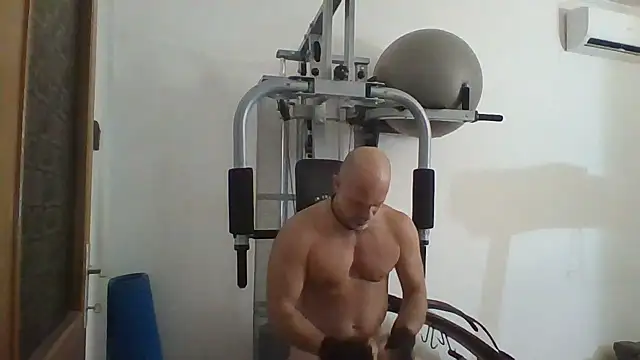 Snapshot of Boomerhun chatting on September 30, 2025, 3:01 am Boomerhun online show from September 30, 2025, 3:01 am