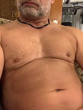 Snapshot of Boomerhun chatting on October 11, 2025, 4:13 am Boomerhun online show from October 11, 2025, 4:13 am