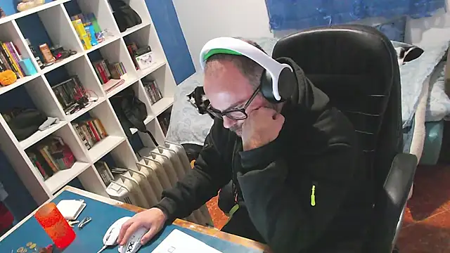 Snapshot of ravingr4d4 chatting on January 12, 2026, 9:52 pm ravingr4d4 online show from January 12, 2026, 9:52 pm