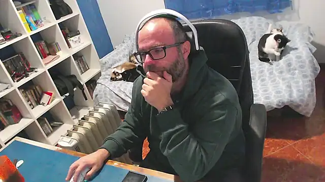 Snapshot of ravingr4d4 chatting on January 17, 2026, 10:02 pm ravingr4d4 online show from January 17, 2026, 10:02 pm