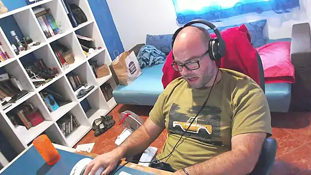 Snapshot of ravingr4d4 chatting on September 9, 2025, 1:09 pm ravingr4d4 online show from September 9, 2025, 1:09 pm