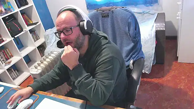 Snapshot of ravingr4d4 chatting on February 13, 2026, 11:21 am ravingr4d4 online show from February 13, 2026, 11:21 am