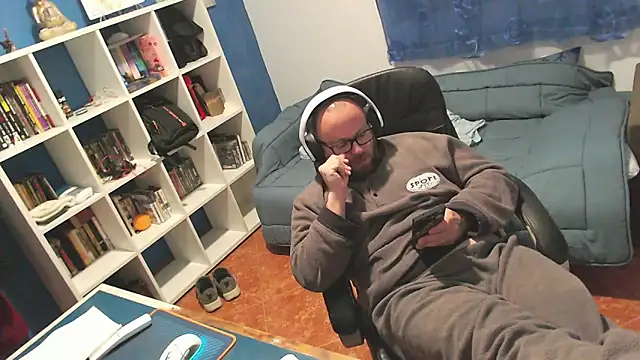 Snapshot of ravingr4d4 chatting on February 24, 2026, 12:00 am ravingr4d4 online show from February 24, 2026, 12:00 am