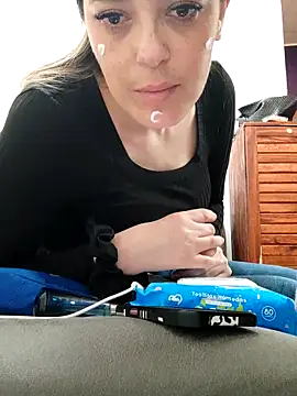 Daniela77771 online show from September 27, 2025, 3:07 pm