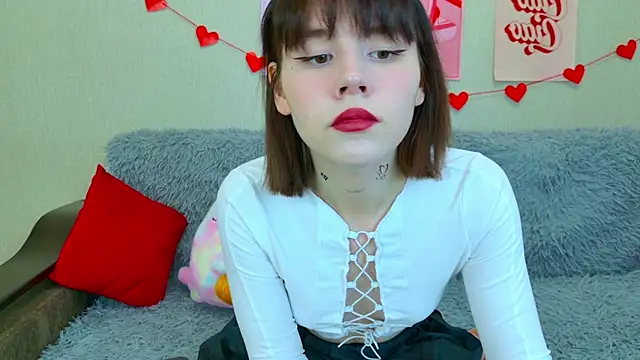 Alisa Black Star online show from October 5, 2025, 6:48 am