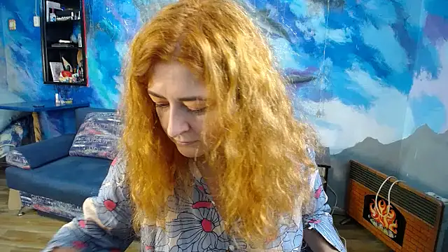 Snapshot of Helen1974 chatting on November 13, 2025, 7:29 pm Helen1974 online show from November 13, 2025, 7:29 pm