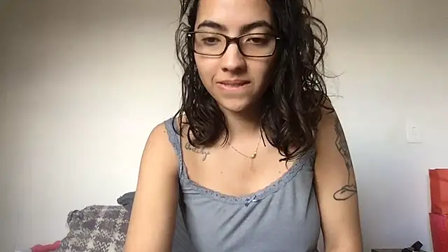 Snapshot of Sophi__a chatting on July 25, 2026, 6:14 pm Sophi a online show from July 25, 2026, 6:14 pm