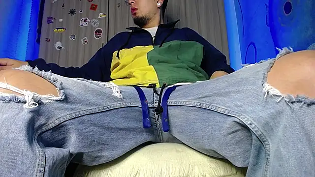 Snapshot of zacwatson_ chatting on February 2, 2025, 8:13 am zacwatson online show from February 2, 2025, 8:13 am
