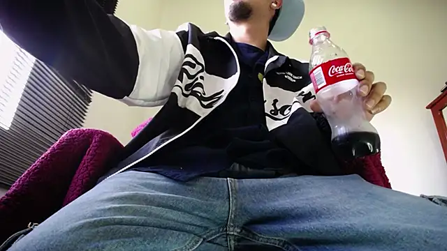 zacwatson  online show from April 22, 2026, 9:54 pm