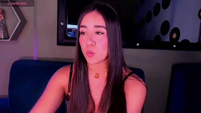 Sussy Bell01 online show from January 31, 2025, 8:33 pm