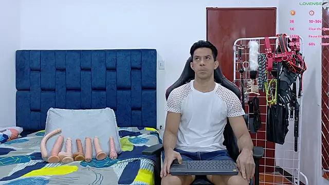 Snapshot of JoseRumbero26 chatting on January 17, 2026, 11:58 am JoseRumbero26 online show from January 17, 2026, 11:58 am