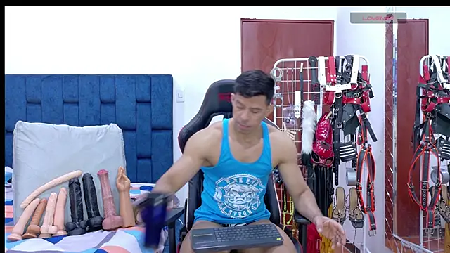 JoseRumbero26 online show from May 23, 2026, 12:59 pm