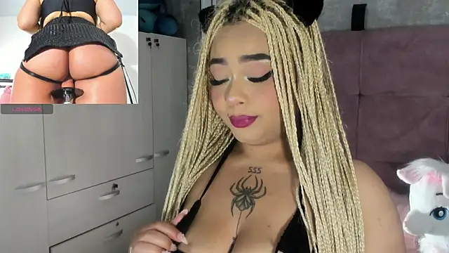 conny  curly online show from April 14, 2026, 2:11 pm