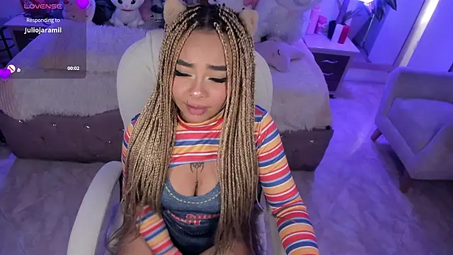 Snapshot of conny__curly chatting on March 15, 2025, 7:05 pm conny curly online show from March 15, 2025, 7:05 pm