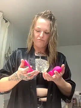 Mymy Stevo 420 online show from December 18, 2025, 1:44 am