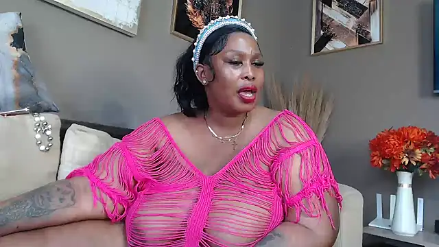 Snapshot of ThickyMinajxx chatting on November 15, 2025, 1:48 pm ThickyMinajxx online show from November 15, 2025, 1:48 pm