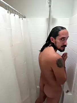 Snapshot of RoleMaster2069 chatting on December 1, 2025, 1:06 am RoleMaster2069 online show from December 1, 2025, 1:06 am