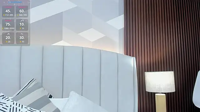 Julietasantos   online show from March 31, 2026, 6:32 pm