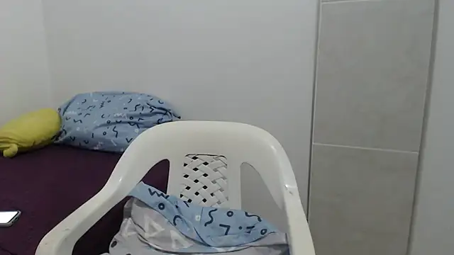 Snapshot of madonna101 chatting on November 19, 2025, 8:09 pm madonna101 online show from November 19, 2025, 8:09 pm