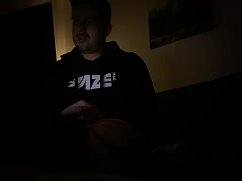 Fuckbuddy36 online show from December 15, 2024, 12:51 am