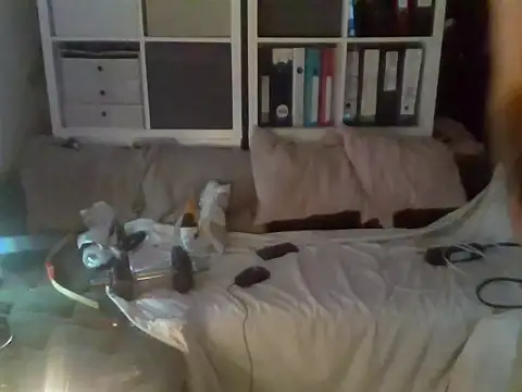 Fuckbuddy36 online show from October 17, 2025, 8:32 pm