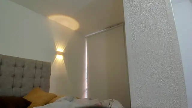 Snapshot of Carolina_hernandez22 chatting on November 25, 2025, 12:16 pm Carolina hernandez22 online show from November 25, 2025, 12:16 pm