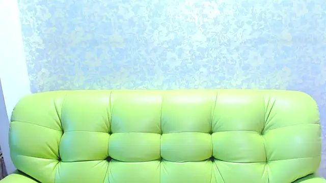 Vanessa Florence online show from June 6, 2026, 1:33 am
