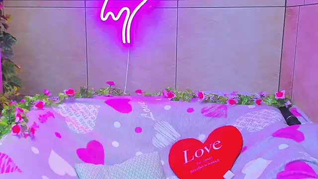 Vanessa Florence online show from March 16, 2025, 1:07 am