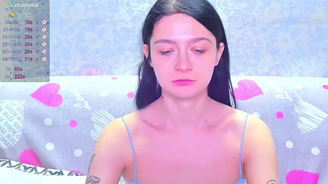 Vanessa Florence online show from December 19, 2025, 1:53 am