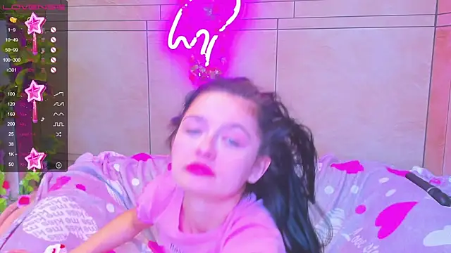 Vanessa Florence online show from March 2, 2025, 4:39 am