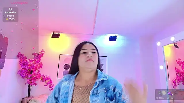 Kaori ayu online show from November 5, 2025, 12:30 pm