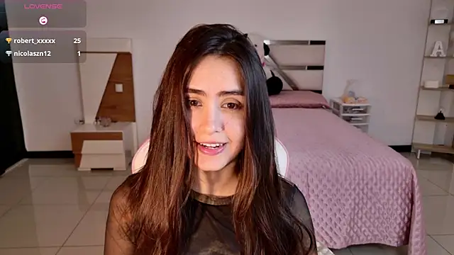 AllisonPalmer online show from September 21, 2025, 2:22 pm