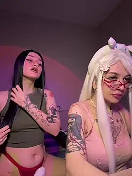 Dooubletroublee online show from February 28, 2025, 11:23 pm