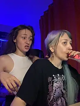 Dooubletroublee online show from November 6, 2025, 12:36 am