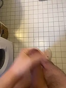 Ricoleckt online show from September 23, 2025, 7:48 am