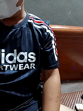 Snapshot of Vvvvvieett chatting on October 7, 2025, 12:44 am Vvvvvieett online show from October 7, 2025, 12:44 am